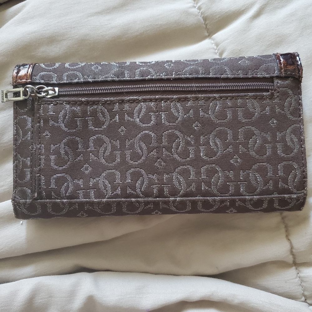 Wallet - Picture 3 of 3